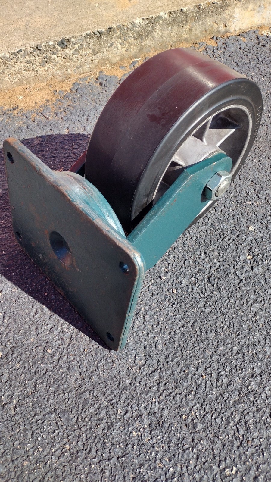 [2] COLSON CASTORS 4″x10″Wheels 12-1/2″ Height 47 lbs each NOS See pics details.