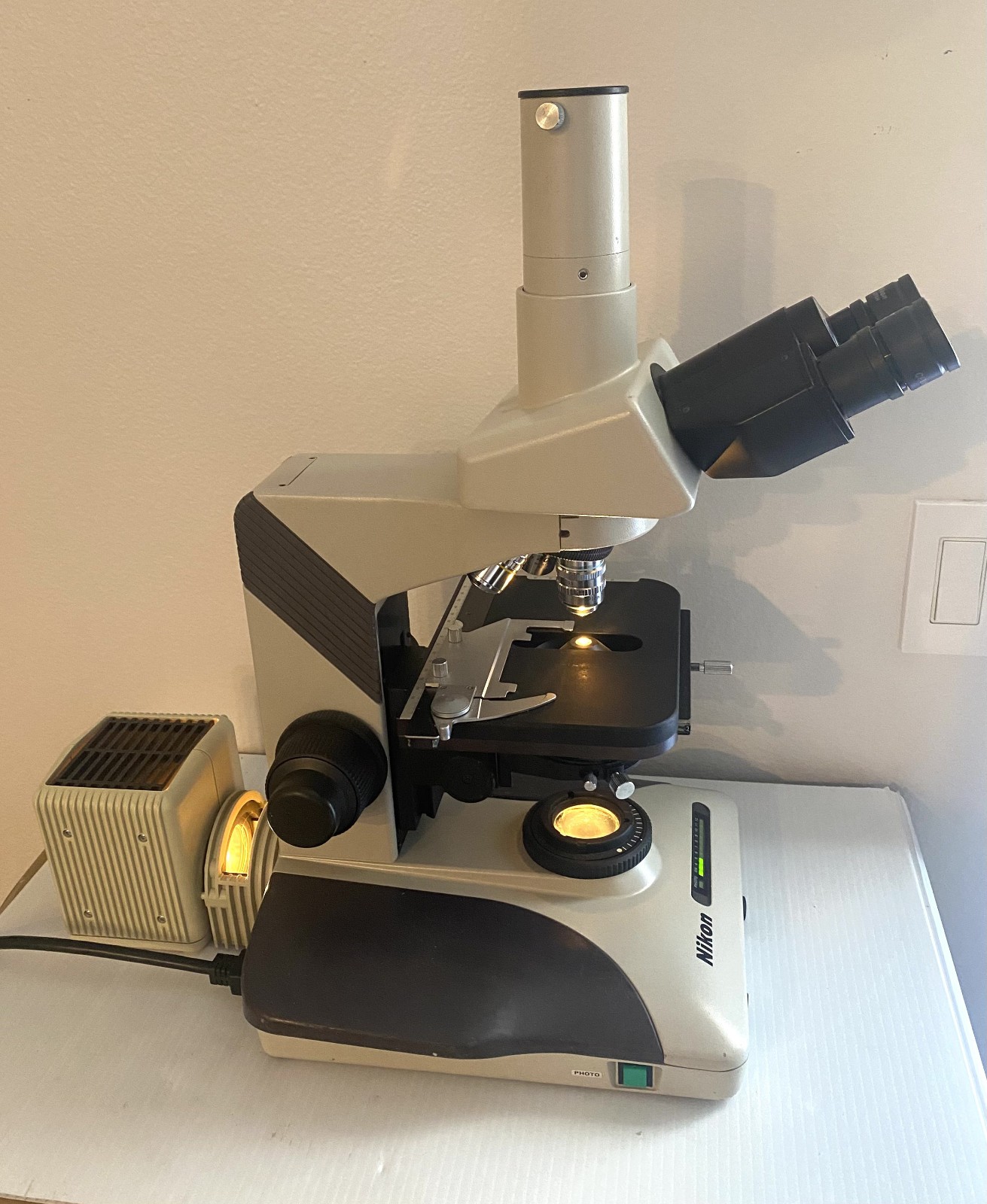 NIKON Optiphot – 2 Trinocular Microscope w/ 4 Objectives