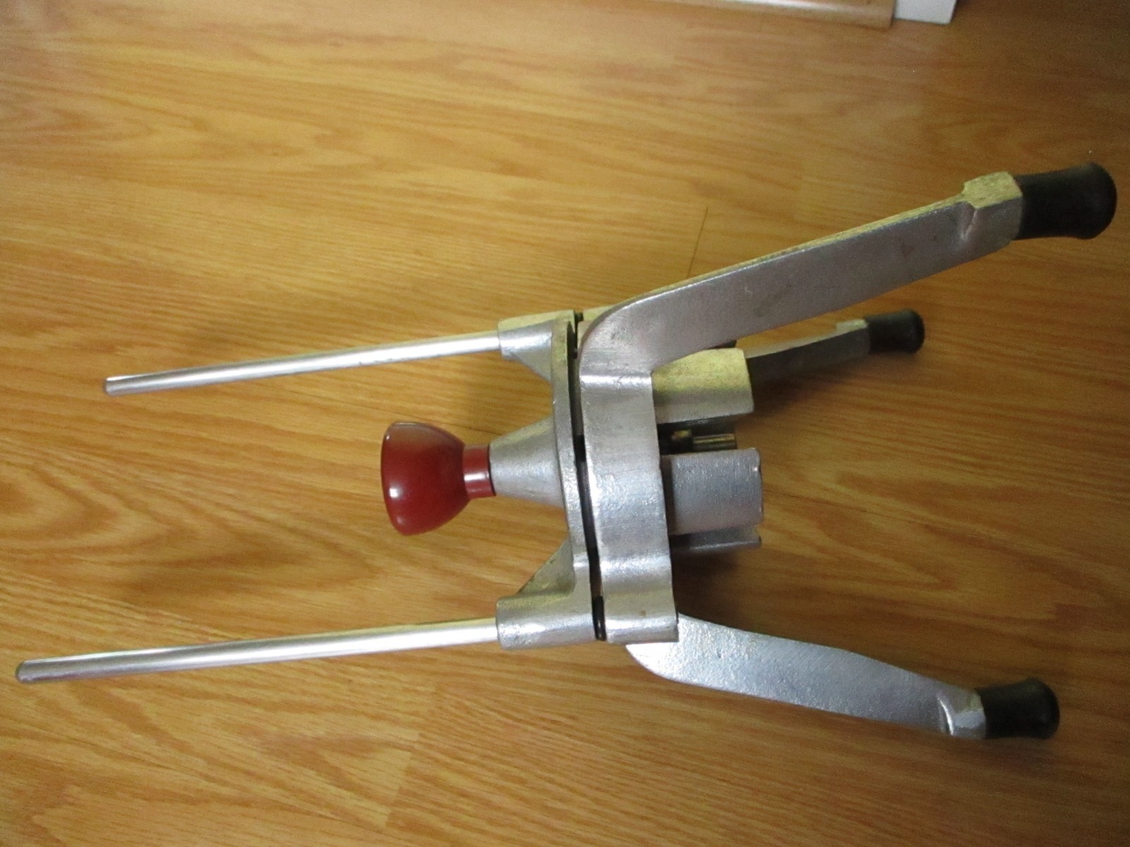 Lincoln Redco Coremaster Commercial Apple Corer 6 Section Wedge Slicer