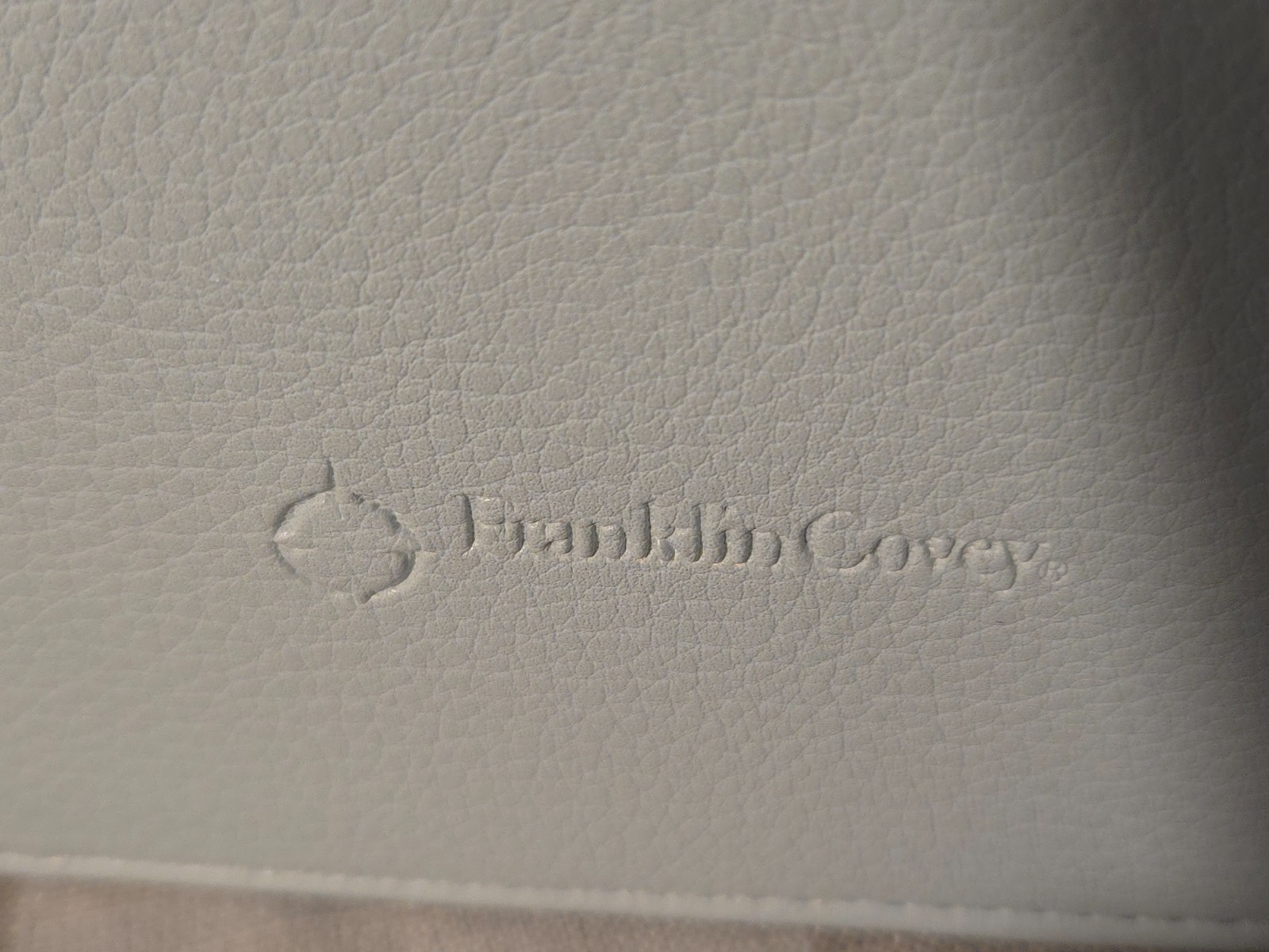LIGHT BLUE STRAP-CLOSURE FRANKLIN PLANNER 7-RING FAUX LEATHER MINT CONDITION