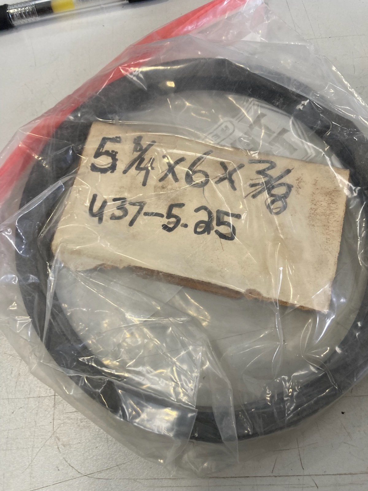 U37-5.25 Hydraulic U-Cup Seal 5.250 ID x 6.000 OD x 0.375 H Polyurethane 1PC