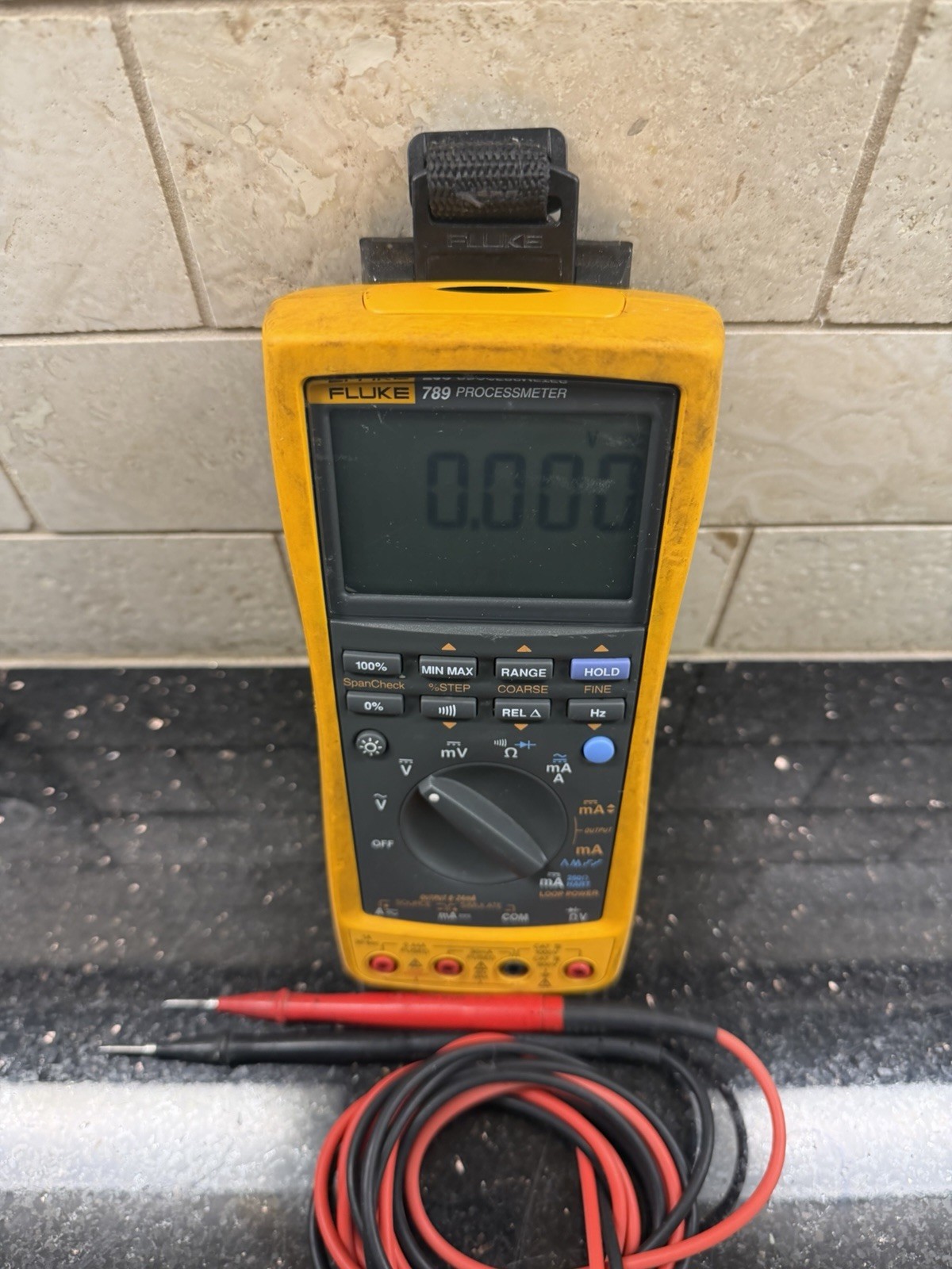 Fluke 789 ProcessMeter Digital Multimeter With Fluke Leads Nice !!