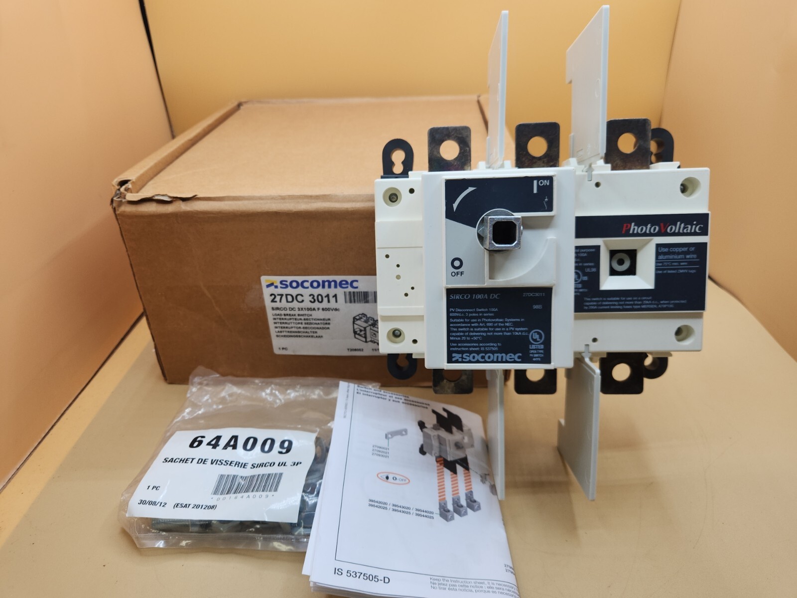 SOCOMEC 27DC3011 SIRCO DC Disconnect Load Break Switch 100A 600 V 3 Pole New