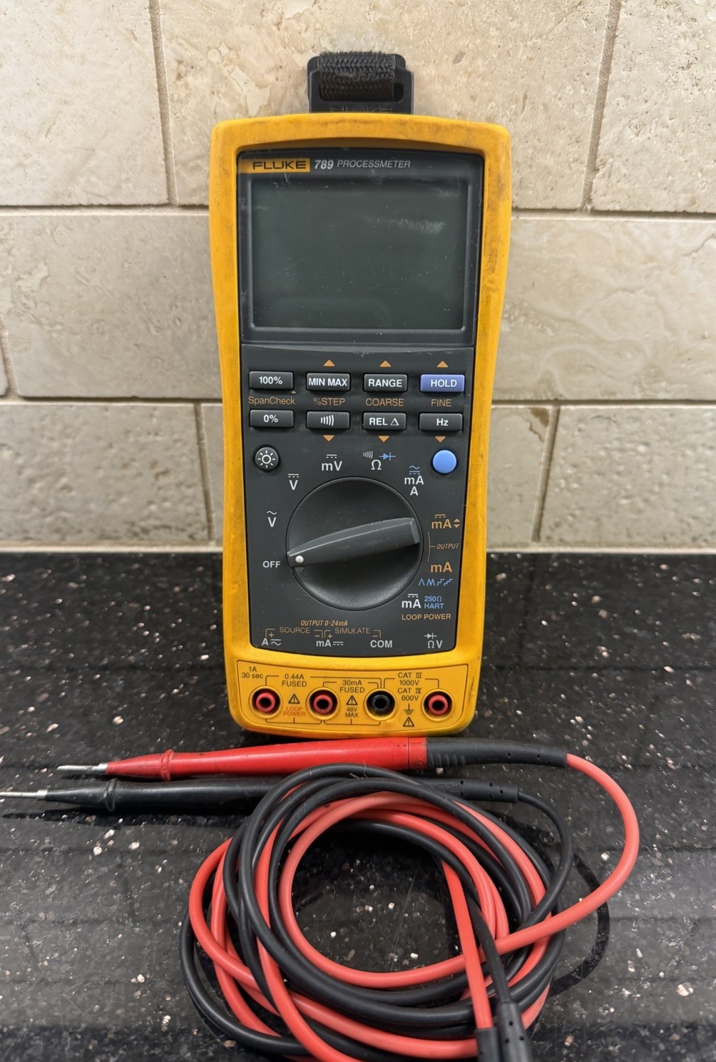 Fluke 789 ProcessMeter Digital Multimeter With Fluke Leads Nice !!