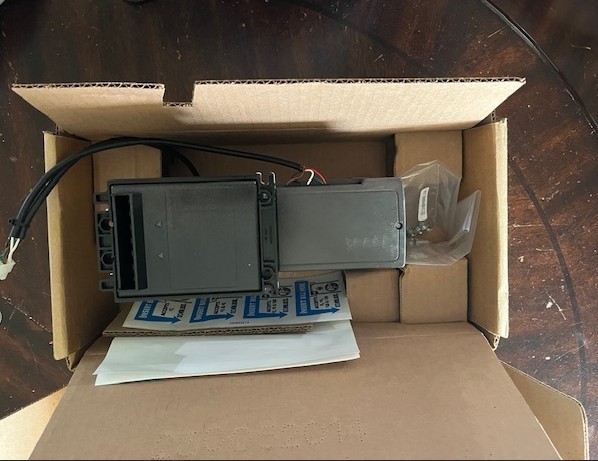 New In Box Conlux CV322 500 Stacker Bill Acceptor