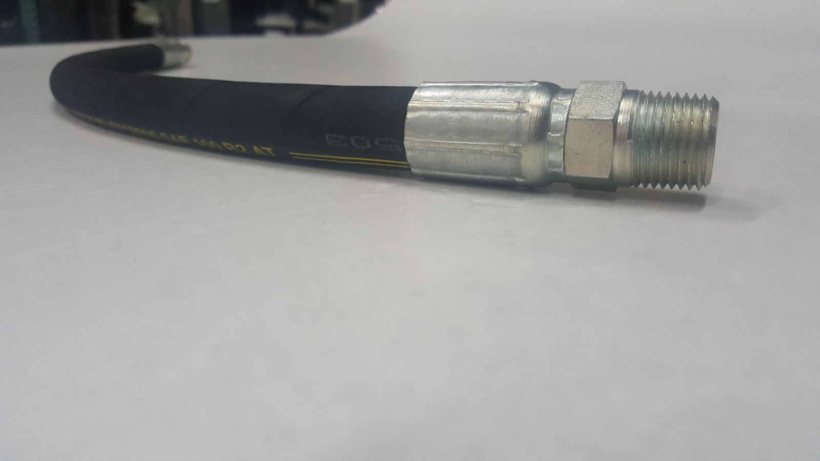 3/8″ x 48″ 2-Wire Hydraulic Hose Assembly 5,000 PSI with 2 Male Pipe fittings