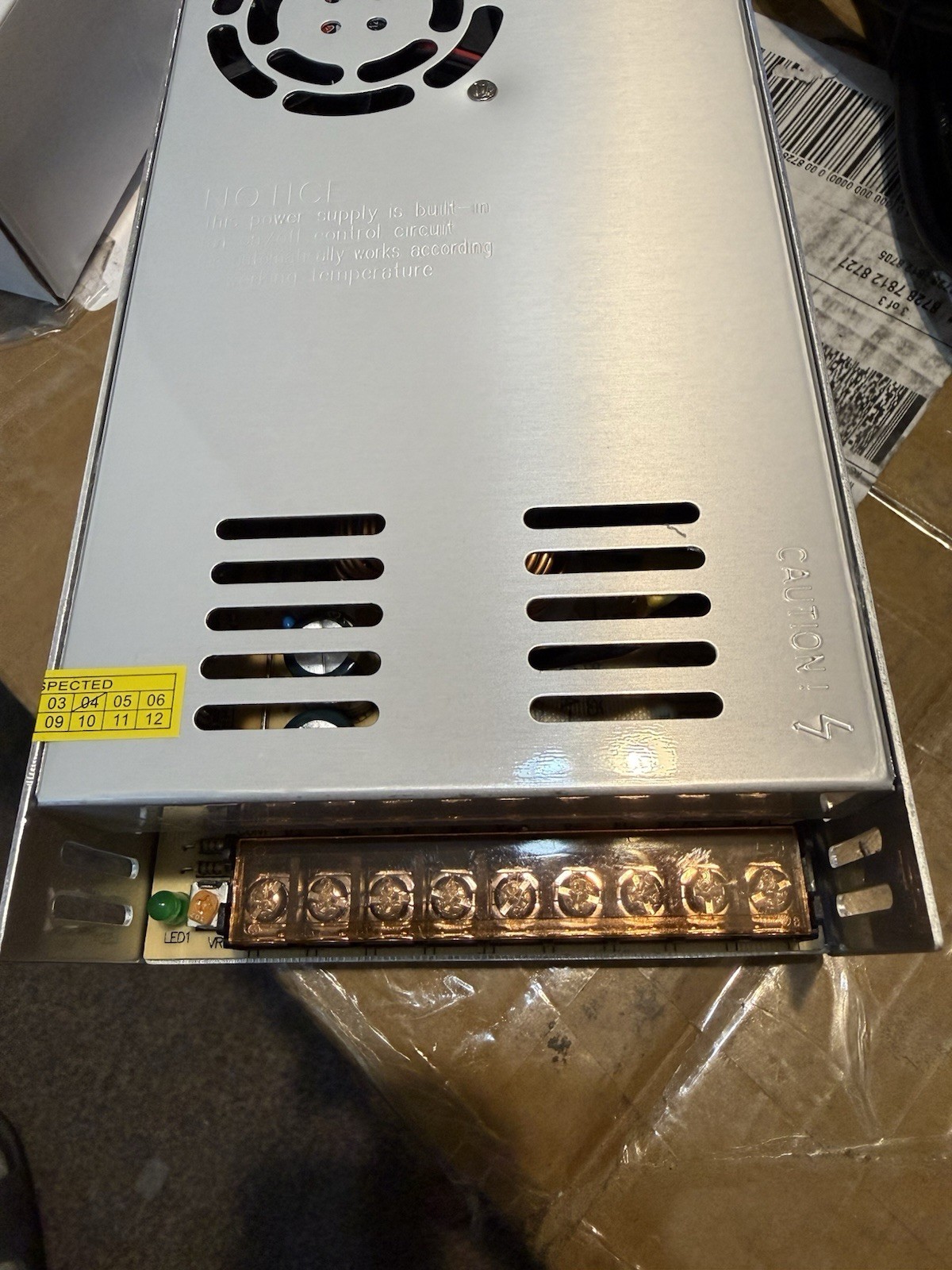 FPS-600-12 Enclosed Switching Power Supply 110-240VAC In 12V 50A 600W Adj