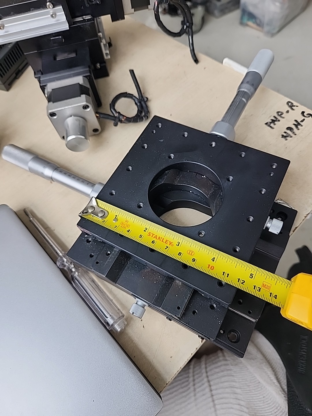 Sigma Koki XY Table Stage, Slide Micrometers 120×120 mm / Steel Made