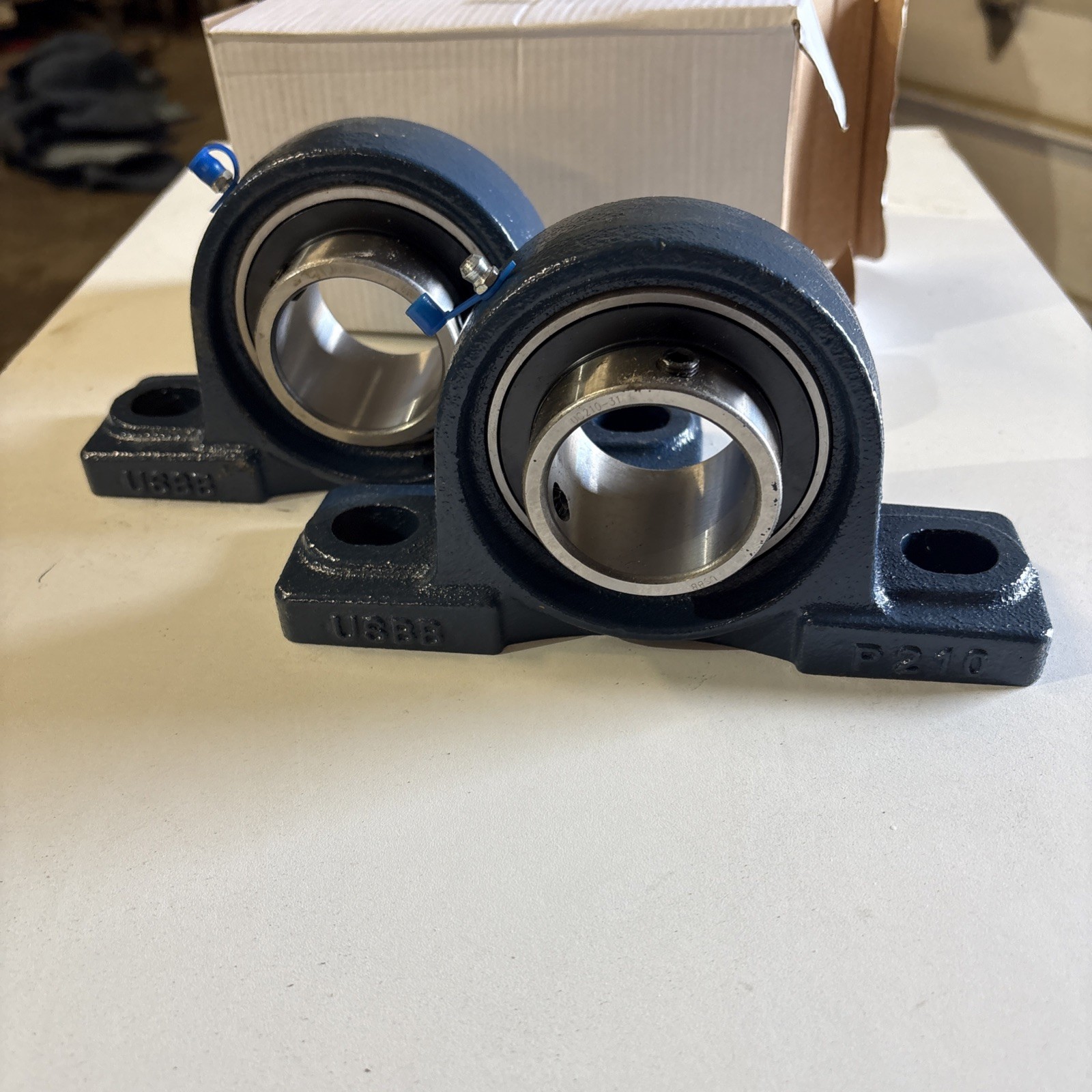 Pair Of UCP210-31 Pillow Block Bearing 1-15/16 Bore (quantity 2)