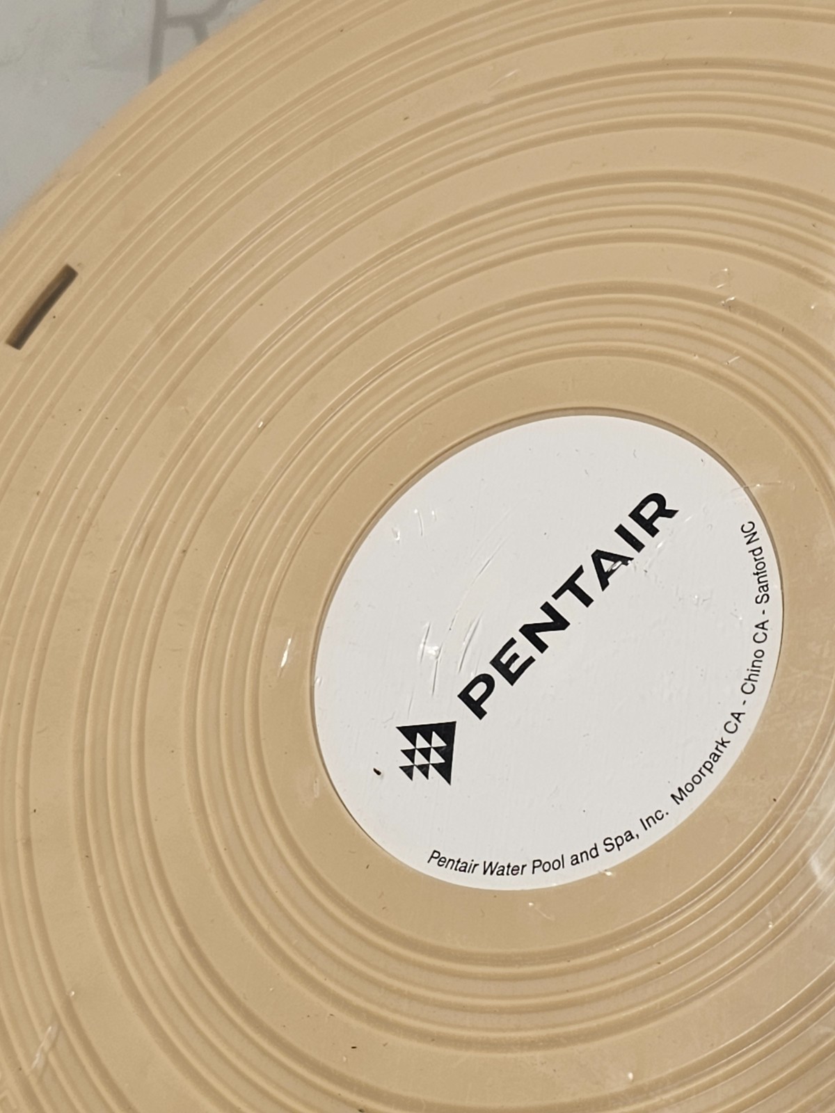 Pentair 85017800 Admiral 9″ Old Style Skimmer Lid Beige