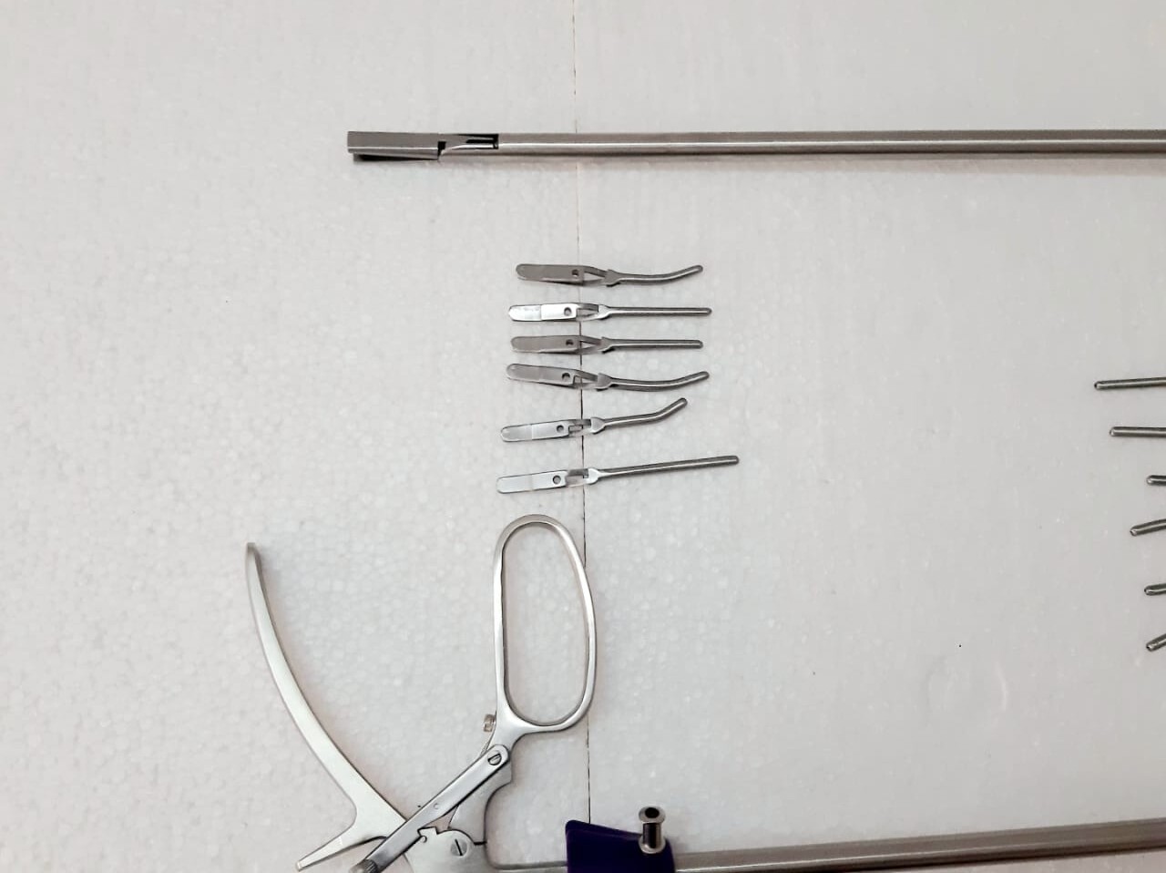 Laparoscopic Laparoscopy Bulldog Clamp Forceps 10mmx330mm 6 Clips 2 set