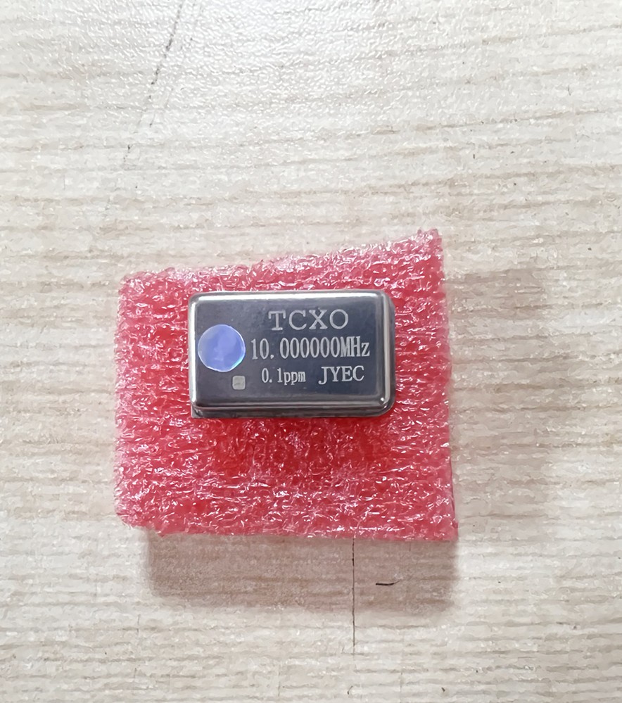 1PCS TCXO 0.3PPM/0.1PPM 10MHz 10.000MHz Square wave Ultra precision Oscillator