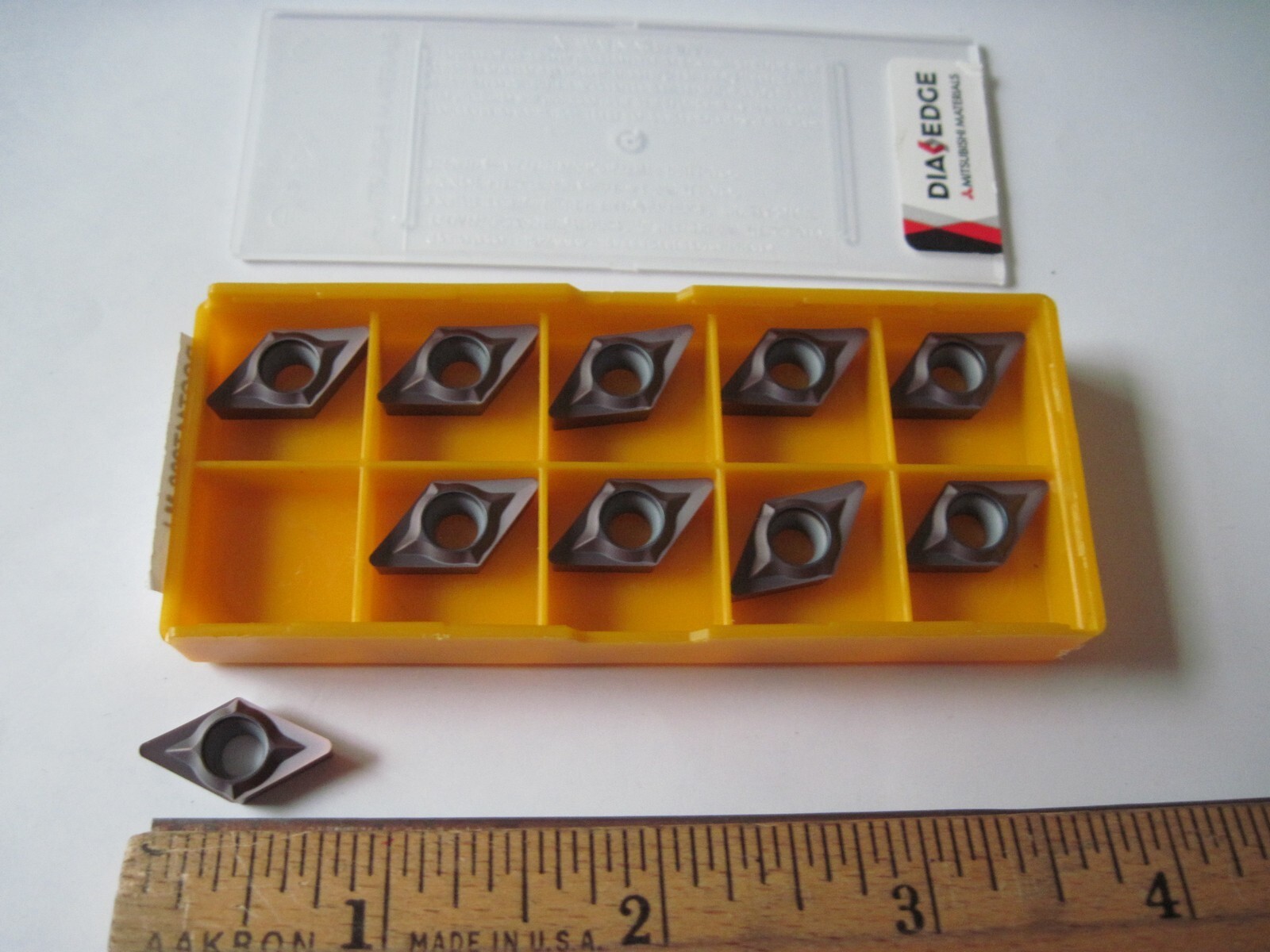 (Qty 10) Mitsubishi DCGT11T308-MJ DCGT32.52MJ VP10RT Carbide Turning Inserts