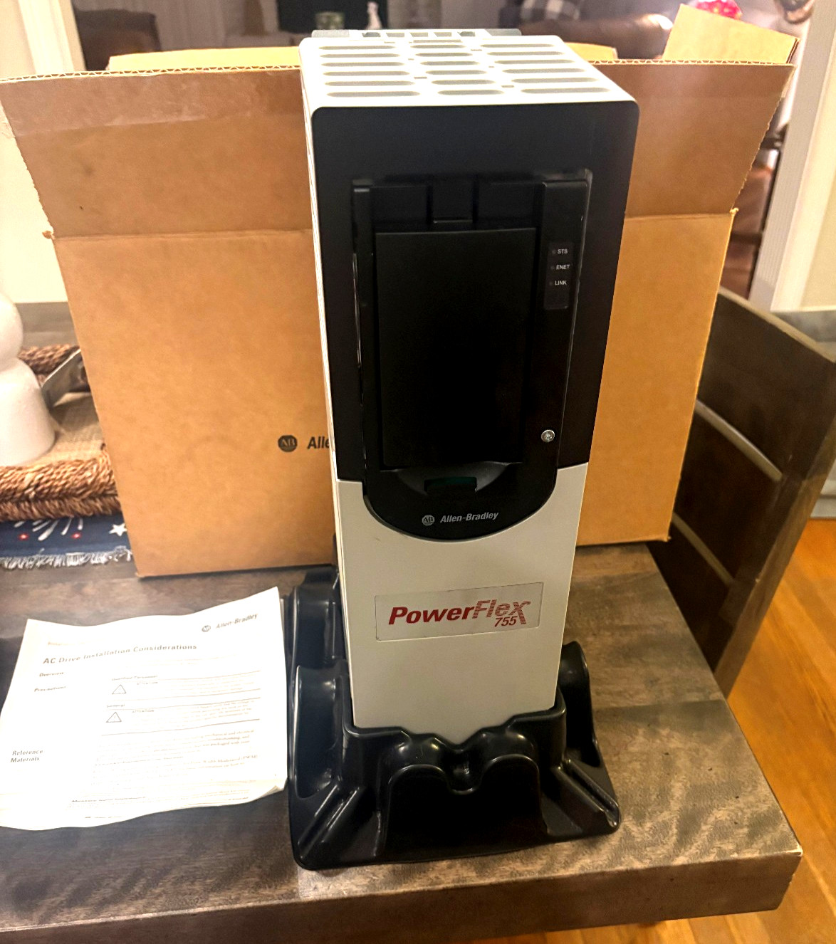 ALLEN-BRADLEY PowerFlex 755 AC Drive 3 Phase 7.5 HP 20G11ND011AA0NNNNN-A-series