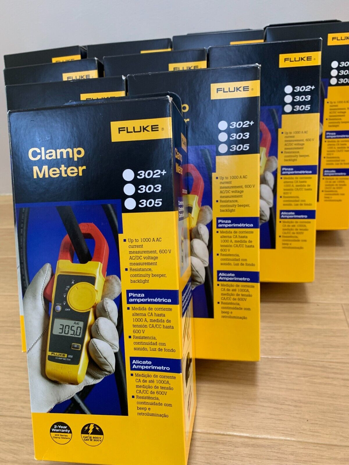 Fluke 302+ Plus AC400A Digital Clamp Meter Tester AC / DC Volt Amp Multimeter