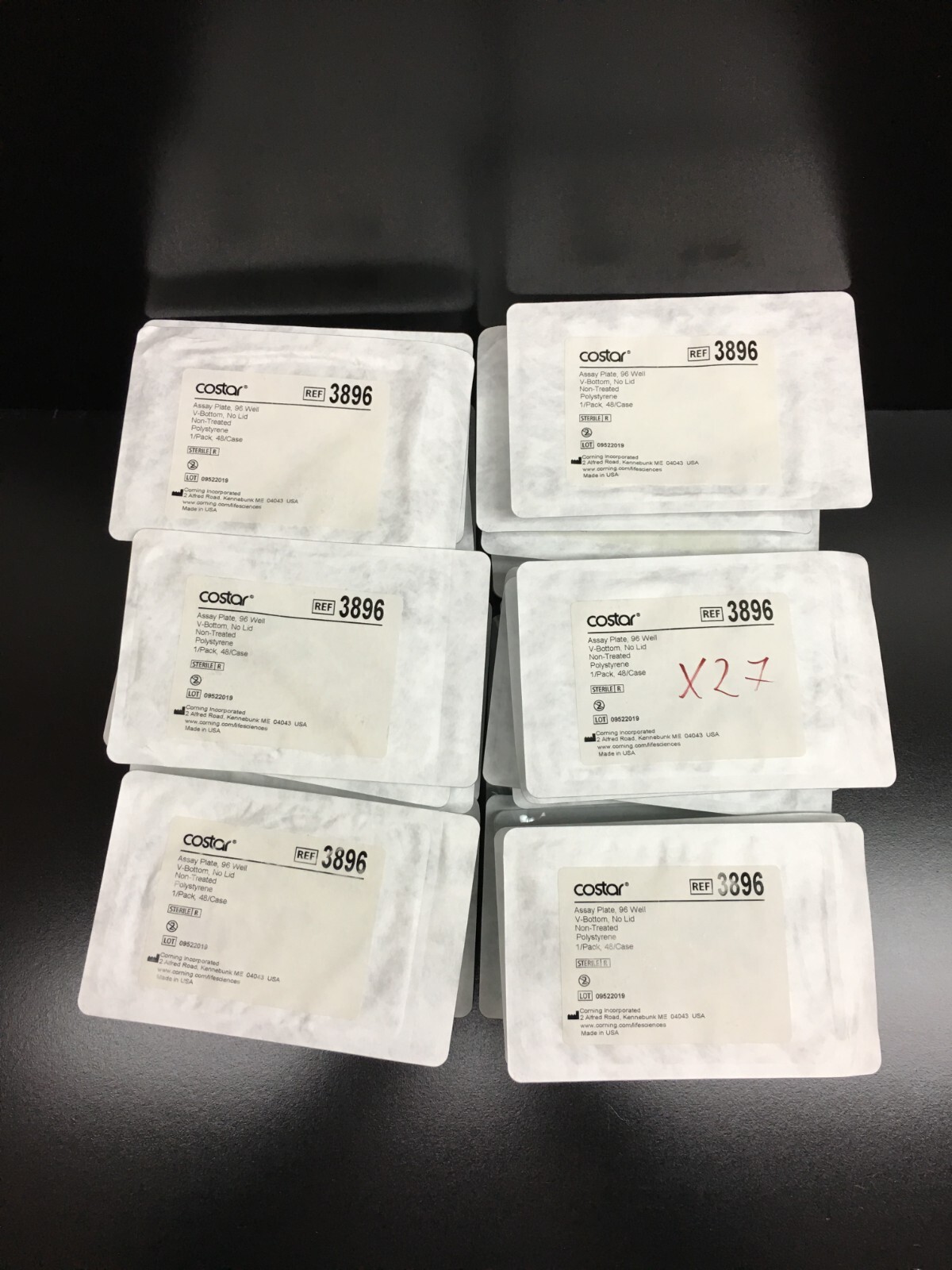 Corning Costar REF 3896 Microplate 96 Well V bottom 380 µL Lot 27 PCS
