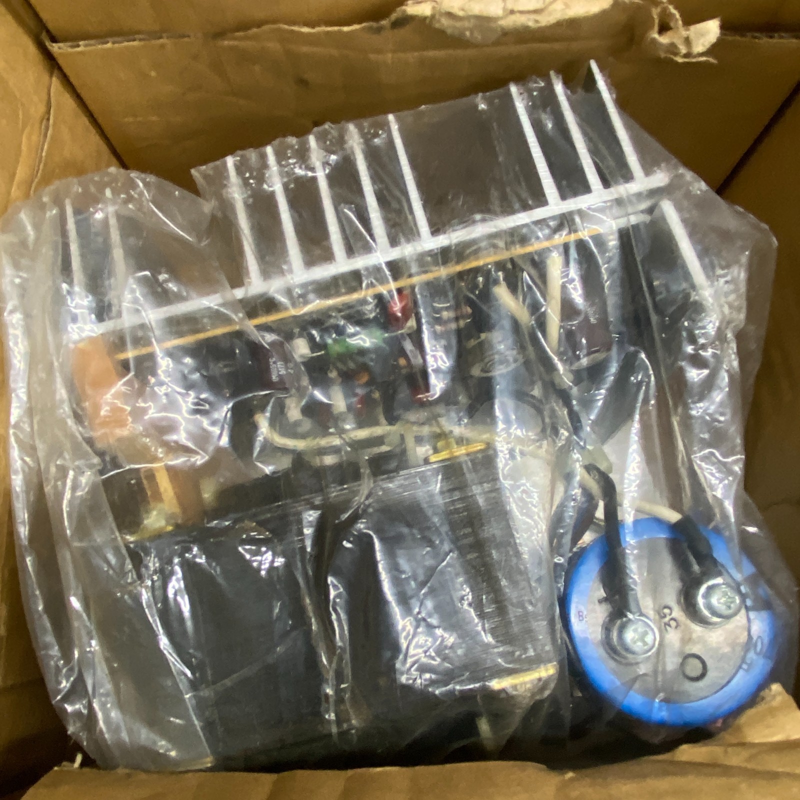 SOLA/ HEVI-DUTY 83-24-260-03 LINEAR POWER SUPPLY EGS 832426003, 47-63HZ 24VDC