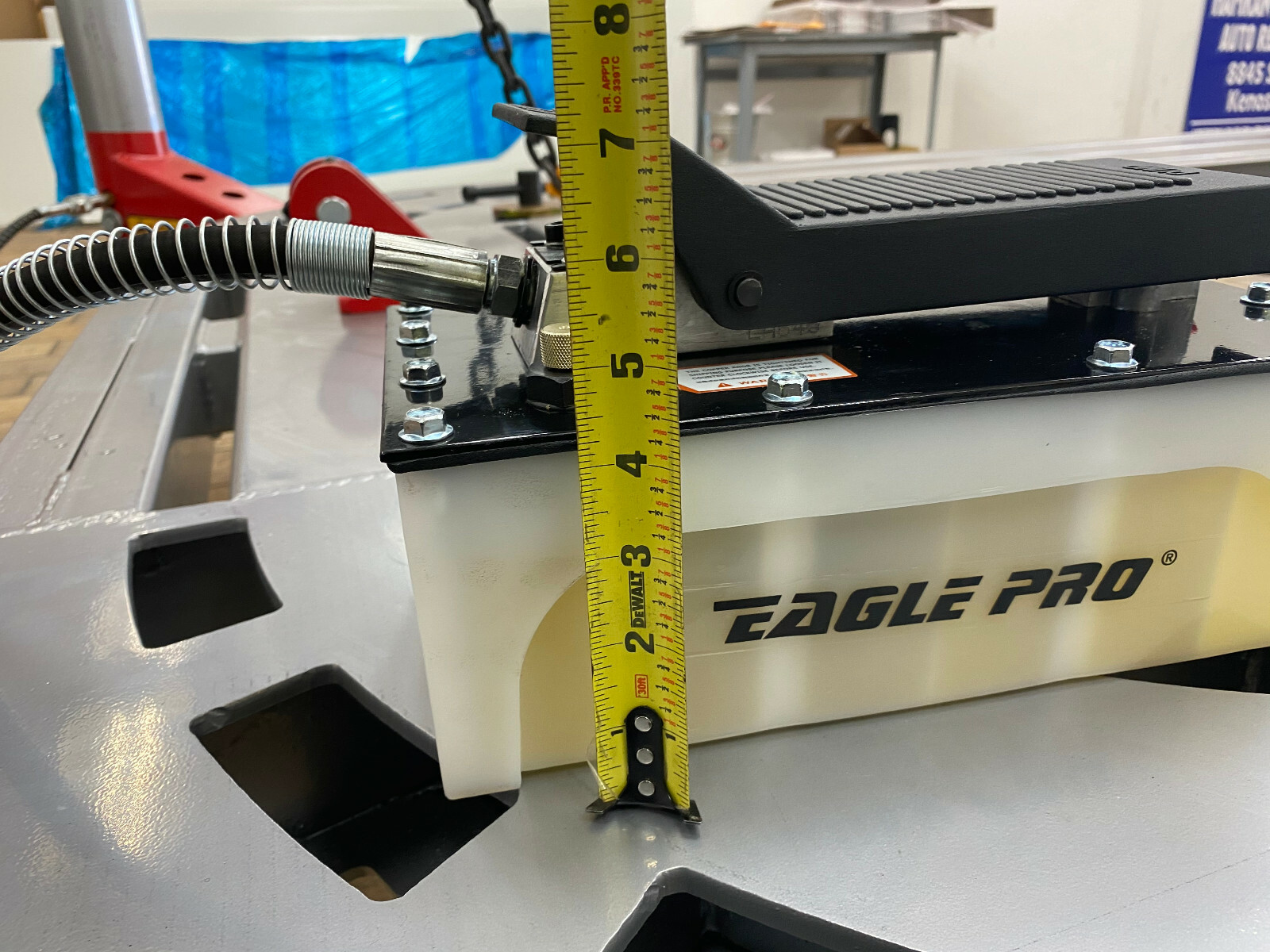 Eagle Pro Air Hydraulic Foot Pump 10,000 PSI Foot Pedal Frame Machine Press
