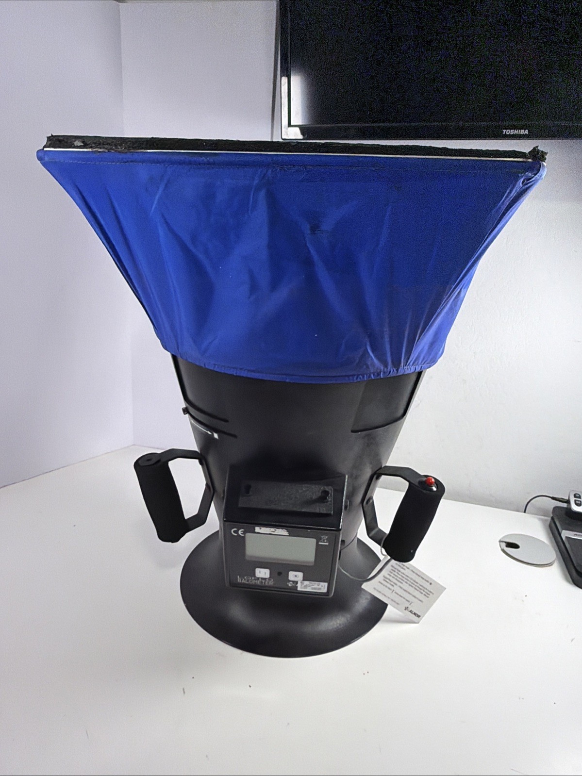 Alnor LoFlo Balometer Capture Hood 6200 Used good condition