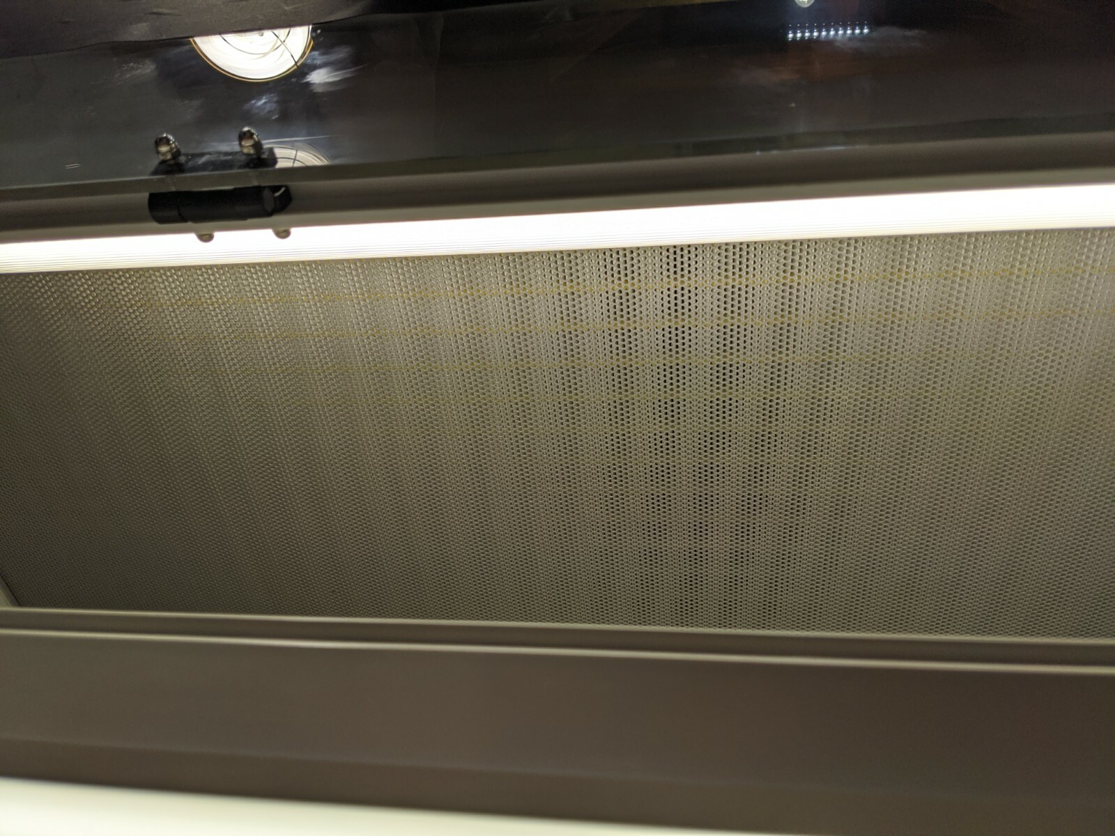 Terra Universal 6601-24-U WhisperFlow 2×4′ Fan Filter Unit ULPA 4′ Ductless Hood