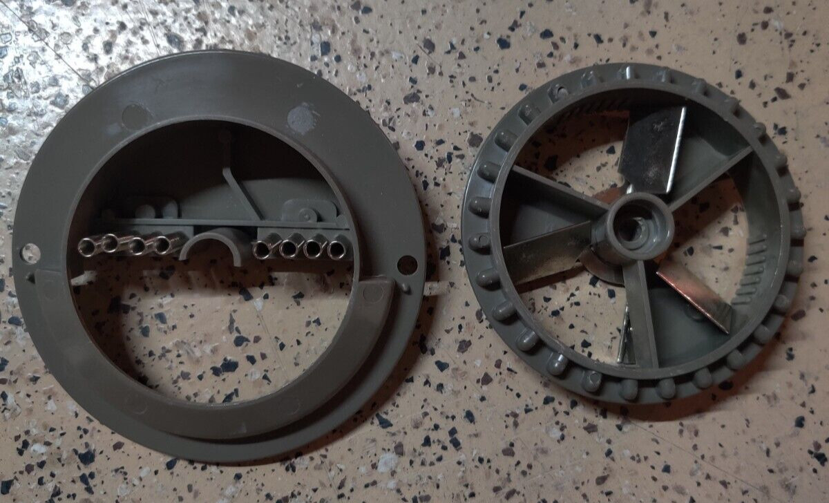 Adjustable Merchandise Vending 2 Wheel Set