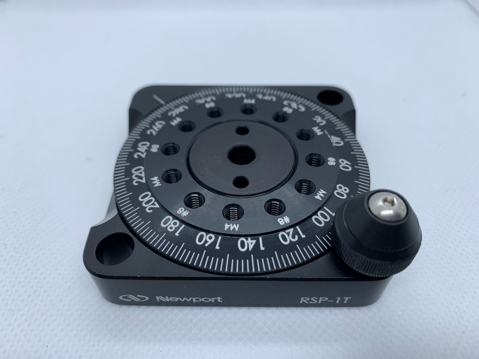 Newport RSP-1T Optic Rotation Mount for 1″ Optics with RSA-1TI Solid Insert