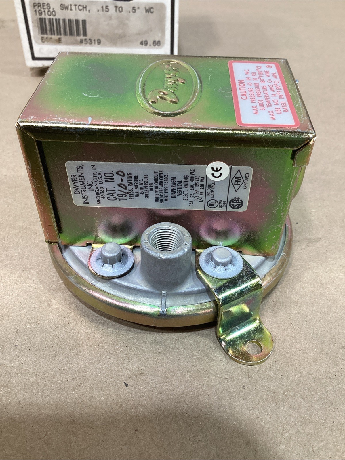 DWYER 1910-0 PRESSURE SWITCH