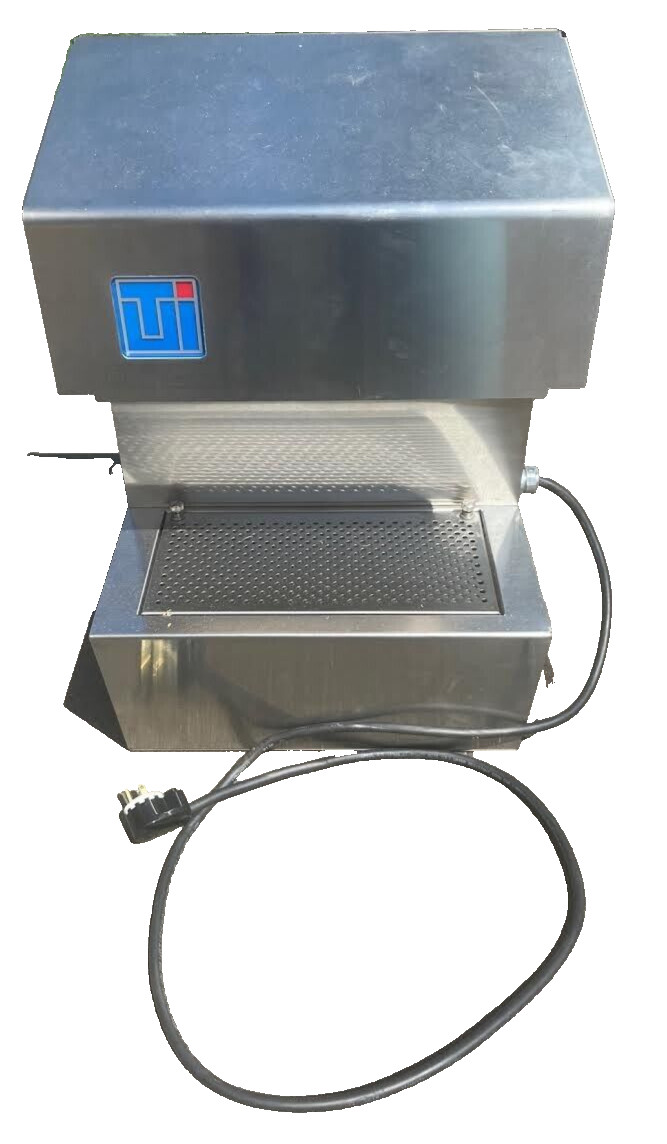 Terra Universal Cat: 3333-33 PureDry 304 SS Recirculating Hand/Glove Dryer 120V