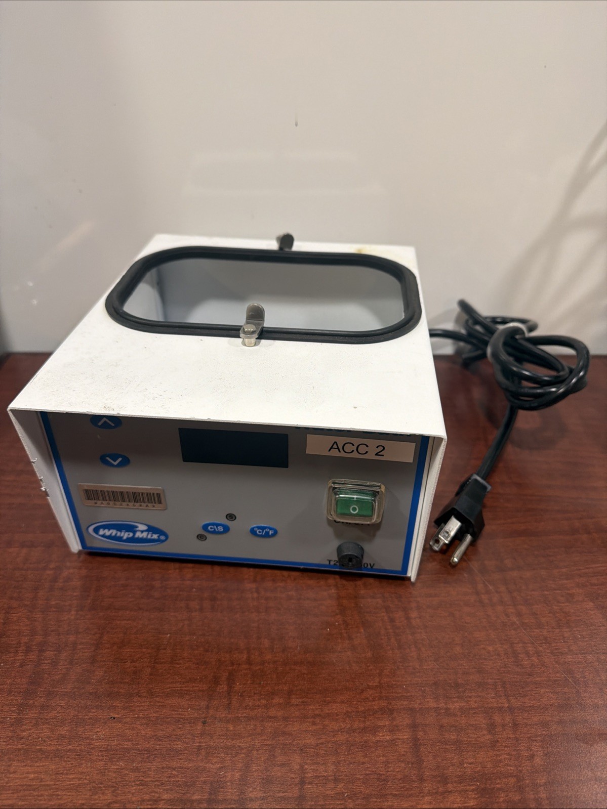 Whip Mix 05350 Digital Water Bath Heater No Pan Sold As Is