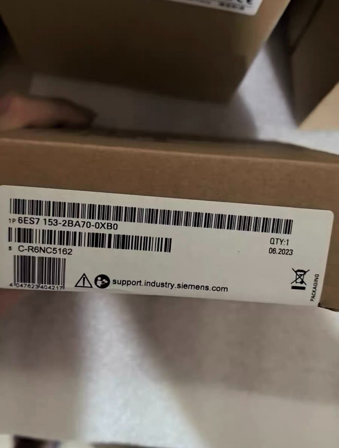 Siemens interface connection module 6ES7153-2BA70-0XB0 Brand new original