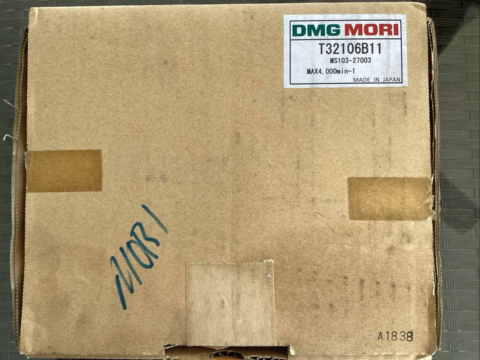 Mori Seiki Live Tool Holder T32106B11  MS102-27003 Right Angle