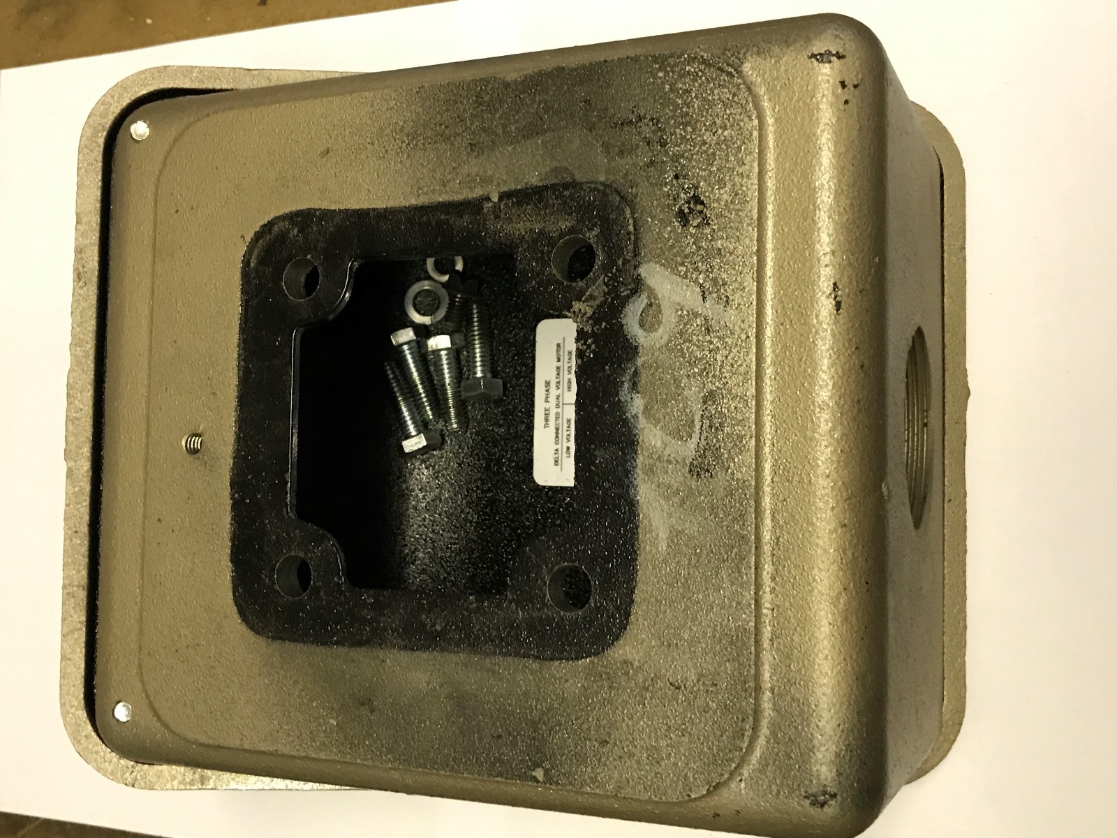 Baldor Cast Iron Electric Motor Terminal Conduit Box W/Cover for 284-286 FR