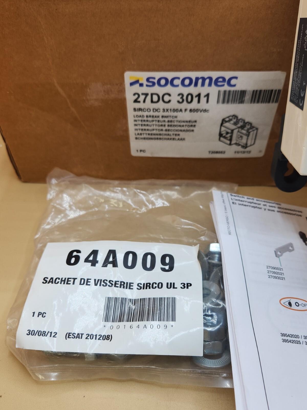 SOCOMEC 27DC3011 SIRCO DC Disconnect Load Break Switch 100A 600 V 3 Pole New