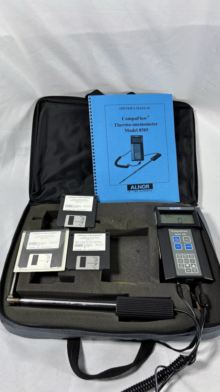 ALNOR Compuflow Thermo-anemometer Model CF 8585 Air Velocity Meter. Lot#2