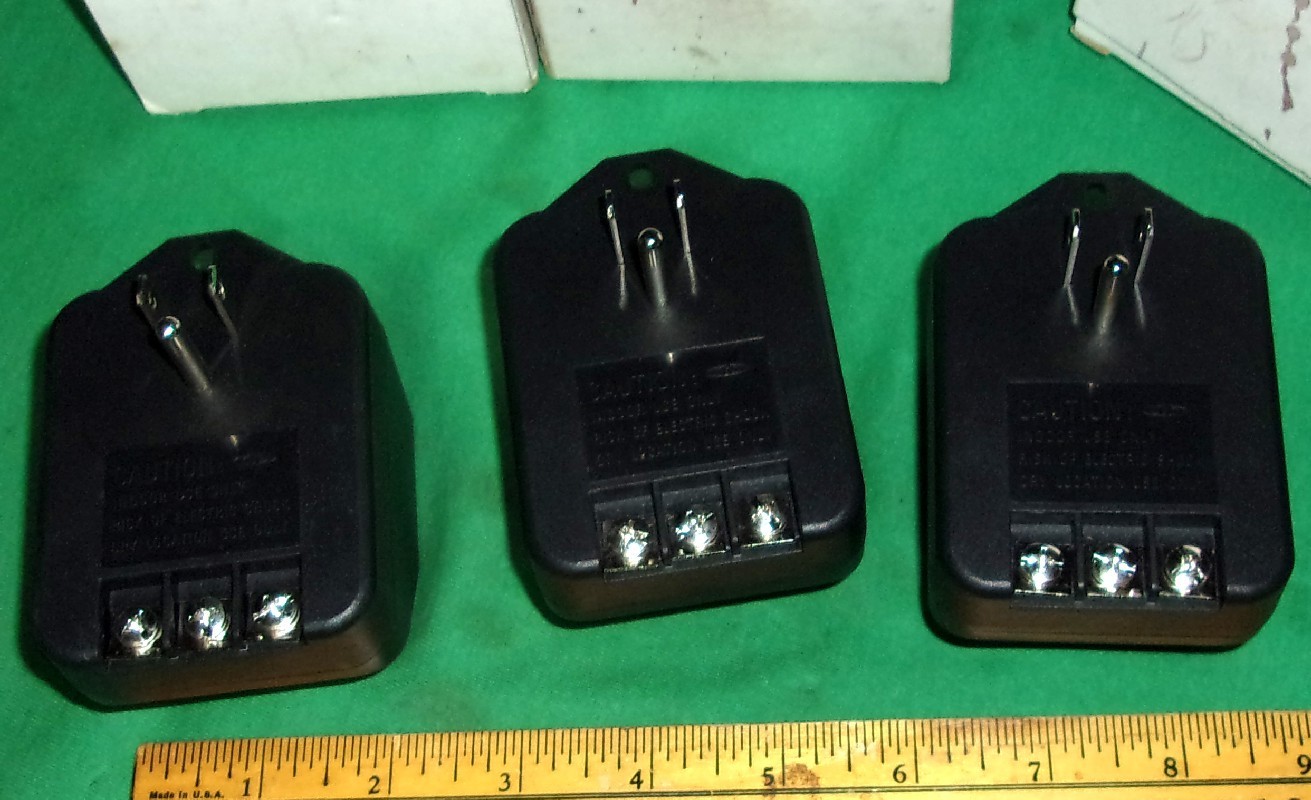 Defender Security Plug-in Class 2 Transformer 12 Volts 20 VA Doorbell/Alarm