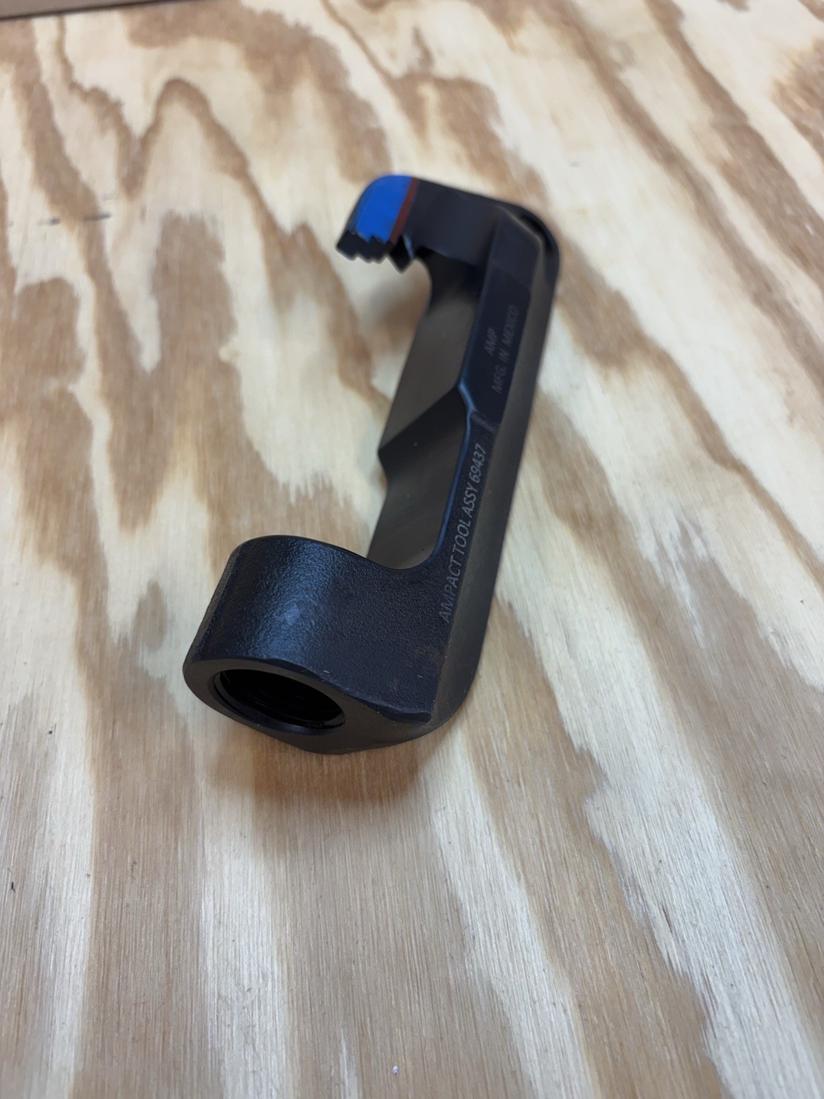 TE Connectivity AMPact Small Tool Head 47667-8 Black MPN 47667-8 Made in Mexico