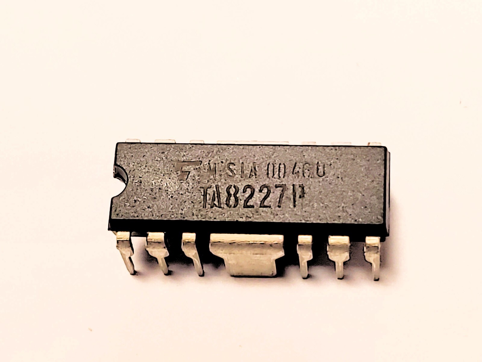 TA8227P «Original» Toshiba 12P DIP IC 1 pc