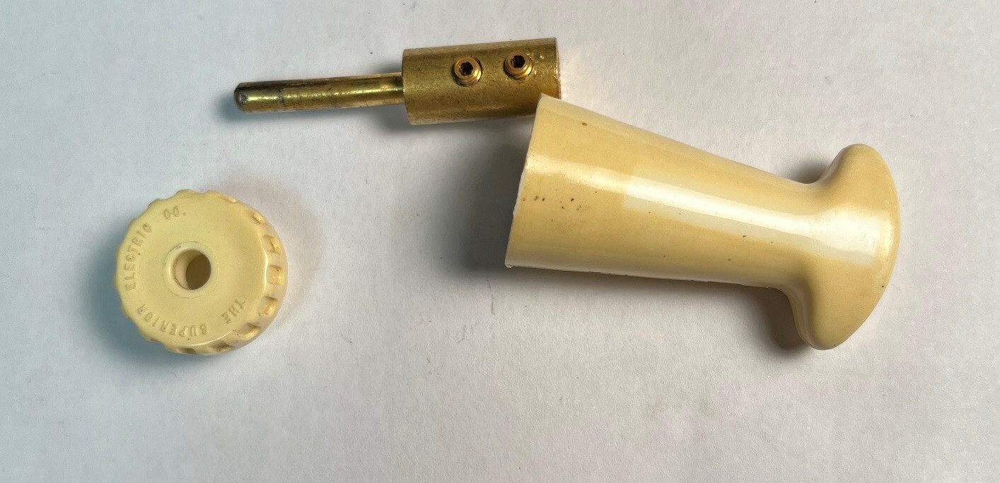 Superior Electric Connector Plug PP25GWT 25A 125-250V White