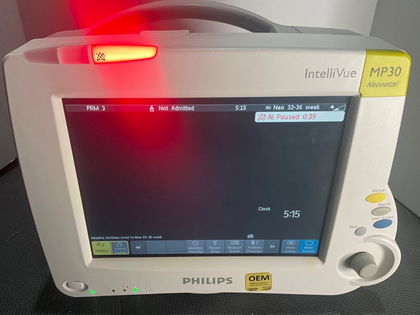 Philips IntelliVue MP30 Touchscreen Patient Monitor (M8002A)