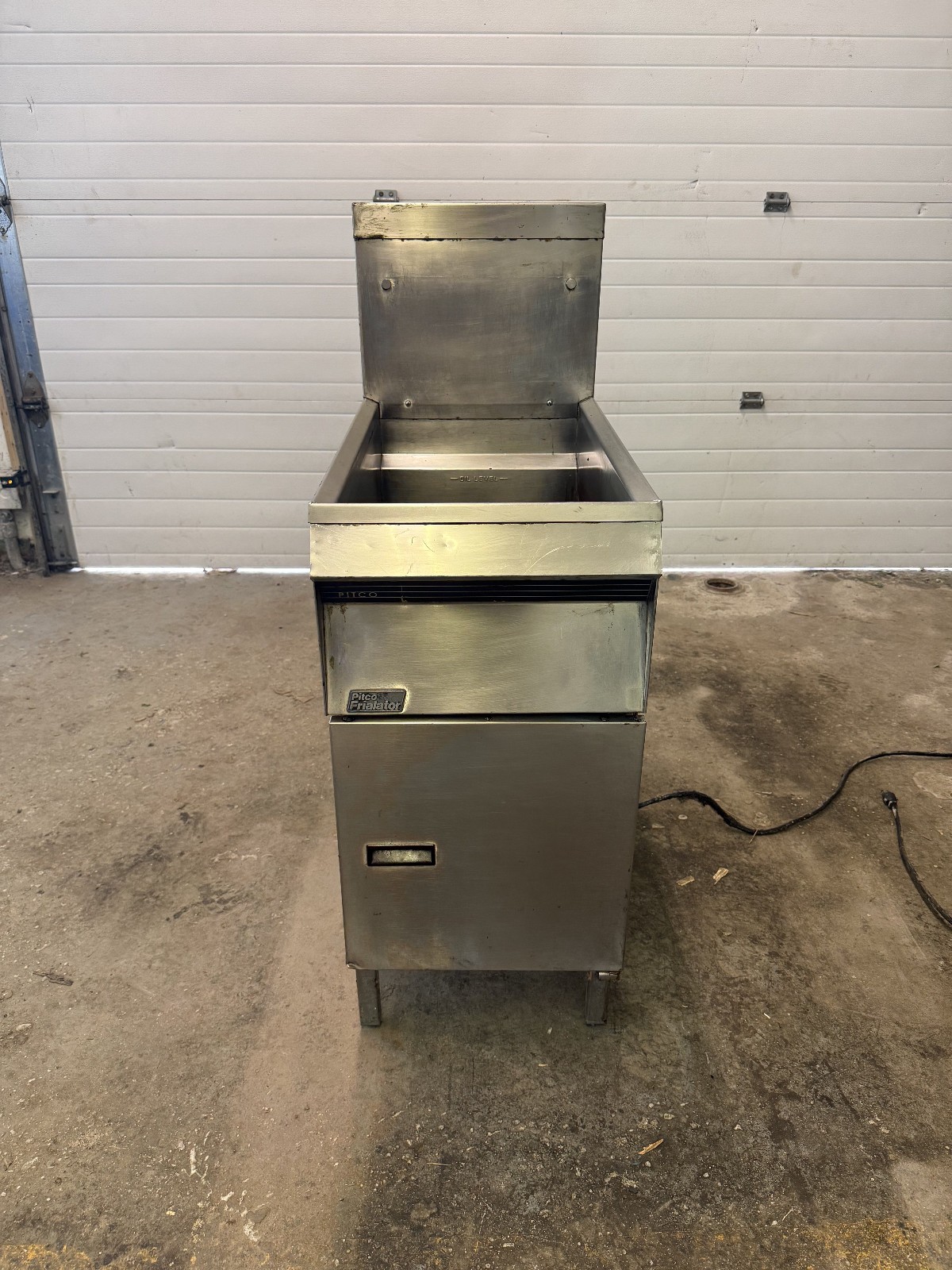 Pitco Frialator Single Bay Commercial Gas Fryer w/ Filtration System SG14