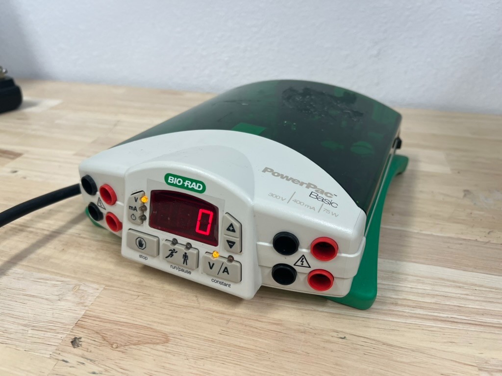 Bio-Rad PowerPac HC / Power Pac Power Supply 250 V, 3.0 A, 300 W
