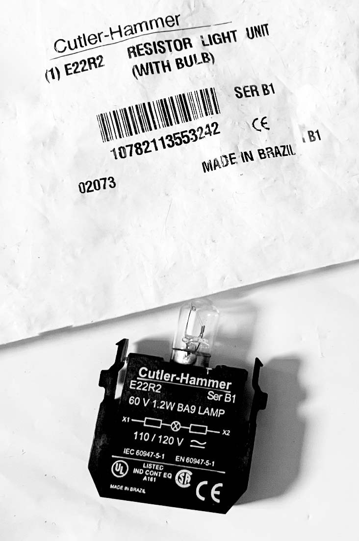 Eaton Cutler-Hammer E22 Pushbutton Light Unit E22R2 *** Free Warranty