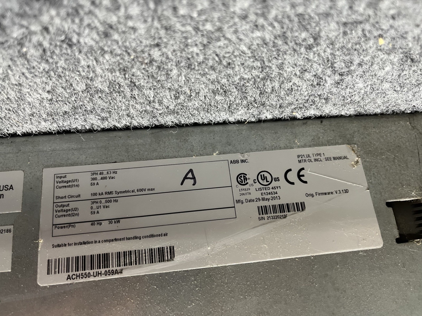 ABB ACH550-UH-059A-4 40HP 480v 59A 3P Variable Frequency Drive