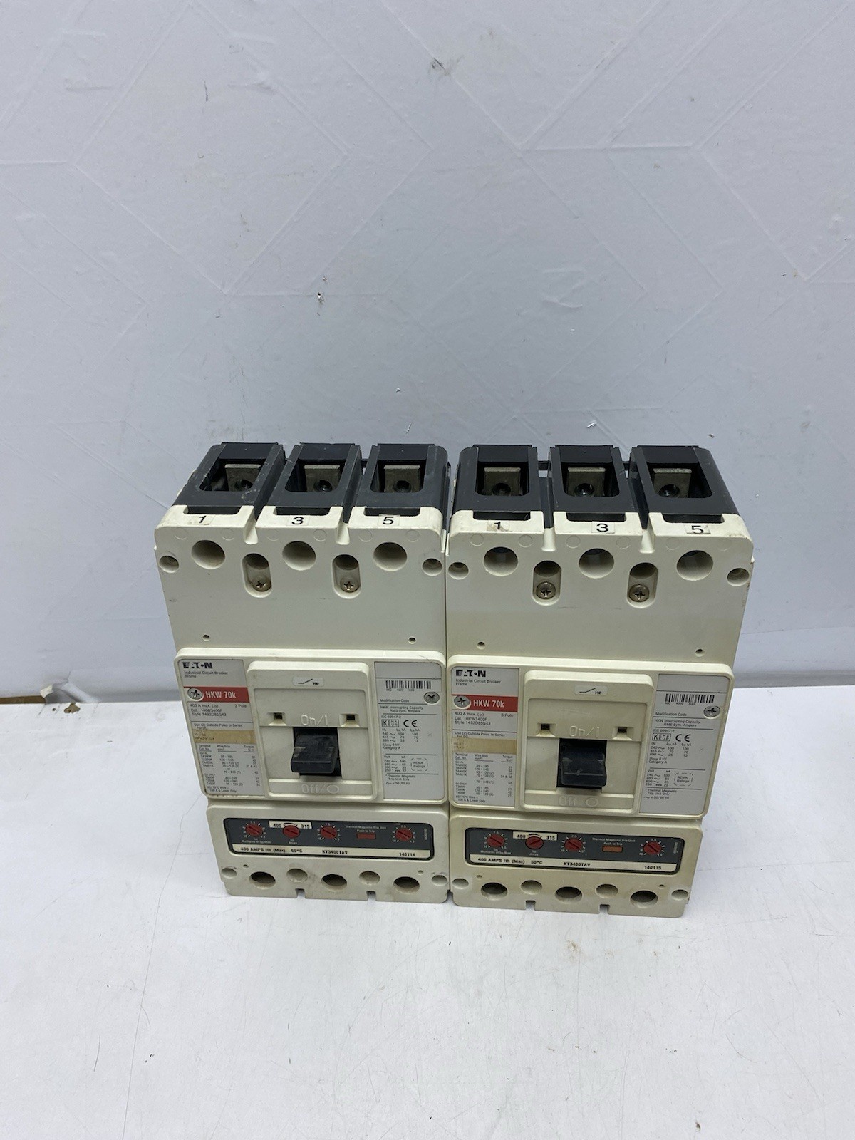 EATON Cutler-Hammer Circuit Breaker HKW 70k HKW3400F 3POLE 400A With KT3400TAV