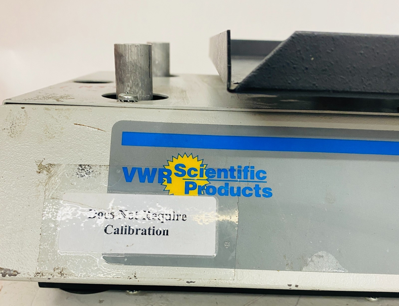 VWR Scientific Products 58816-115 Standard Multi-Tube Vortexer, Tested
