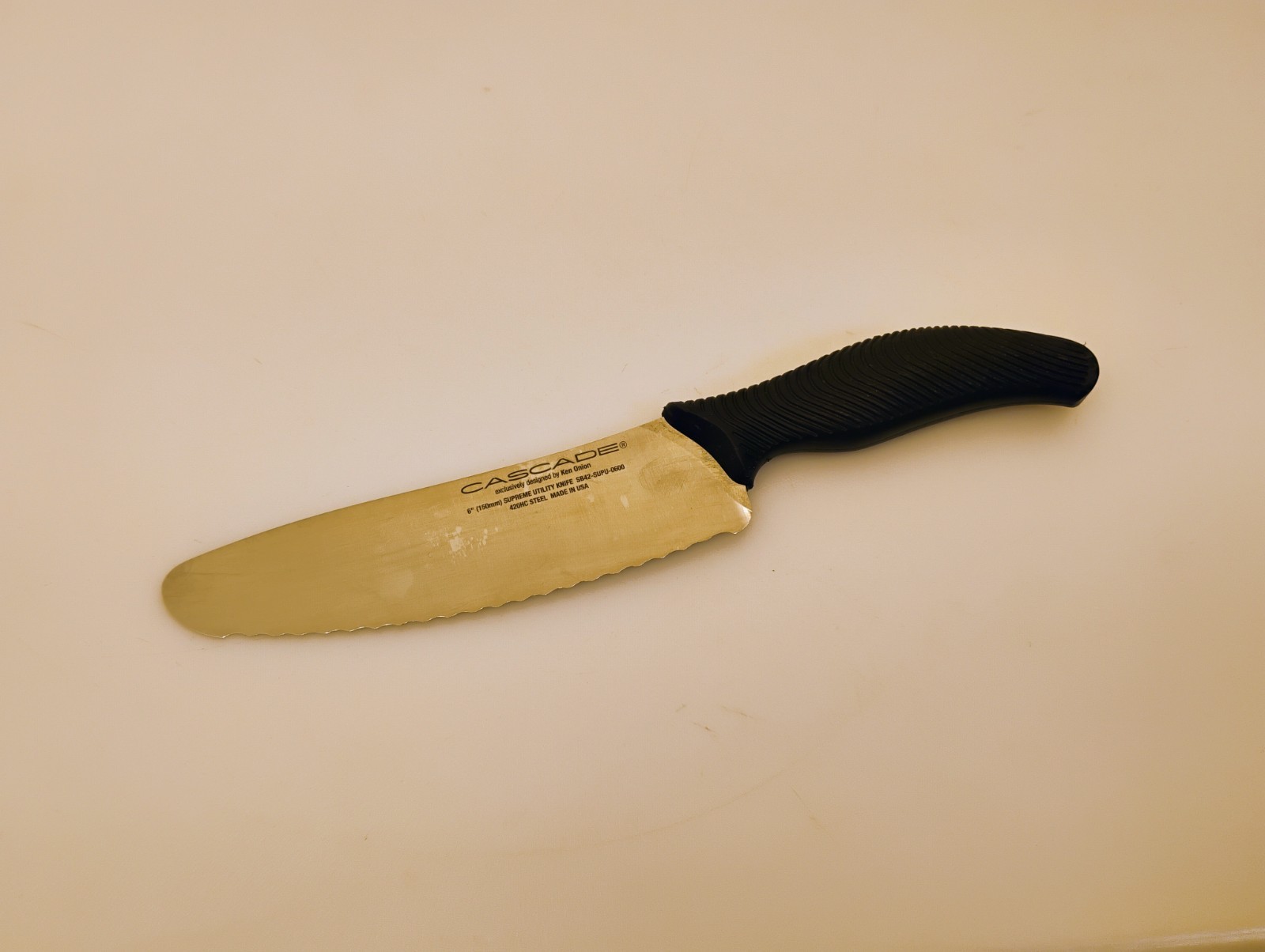 Cascade USA Ken Onion Culinary Design 6″ Scalloped Edge Sandwich Utility Knife