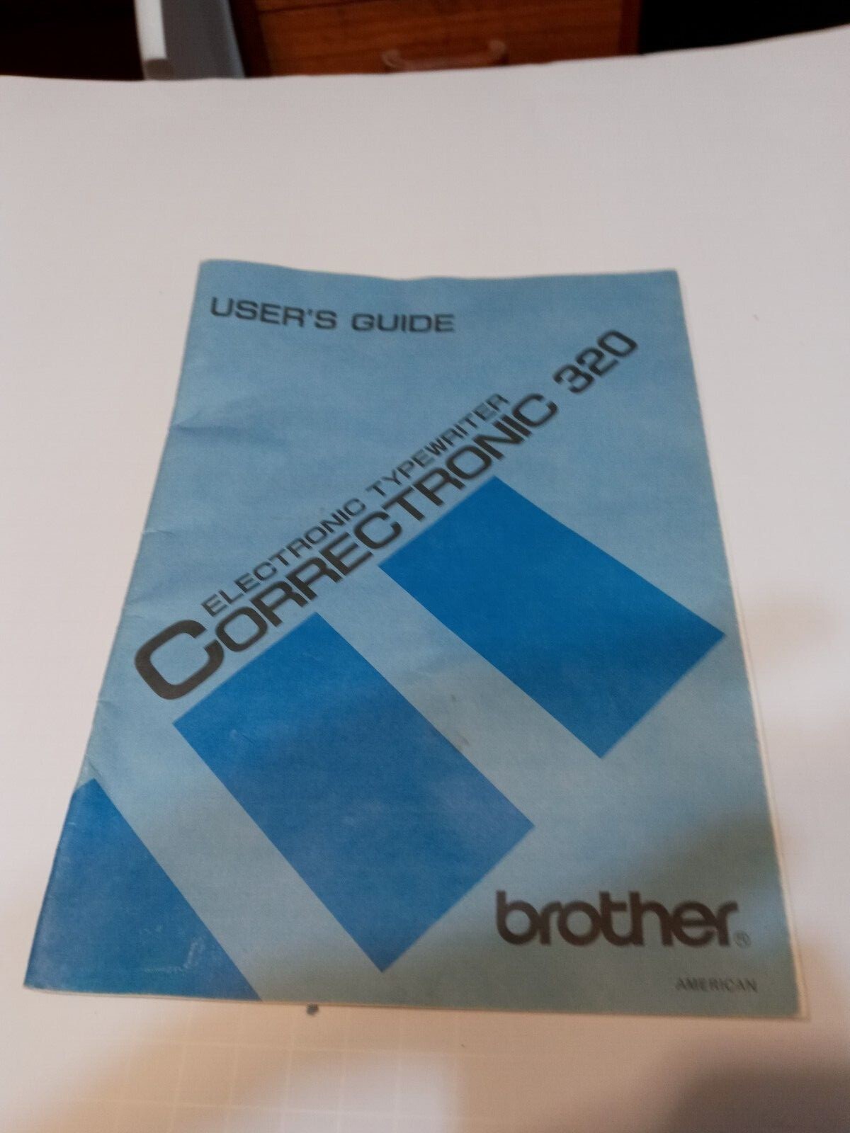 Brother Correctronic 320 Electronic Word Processor Typewriter Model SK-100