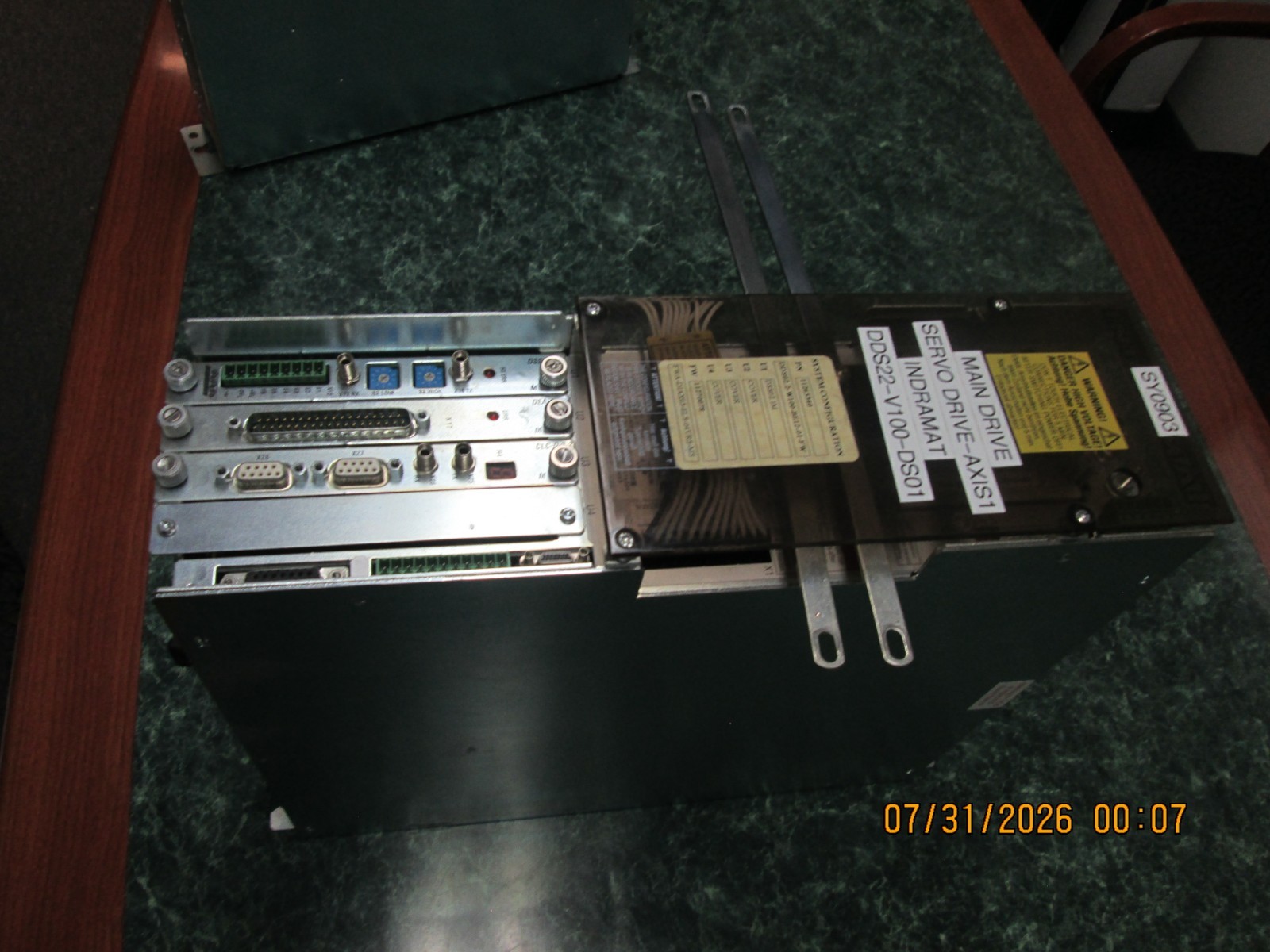 INDRAMAT DDS02.2-W100 / R911264513 (SHELF H5)