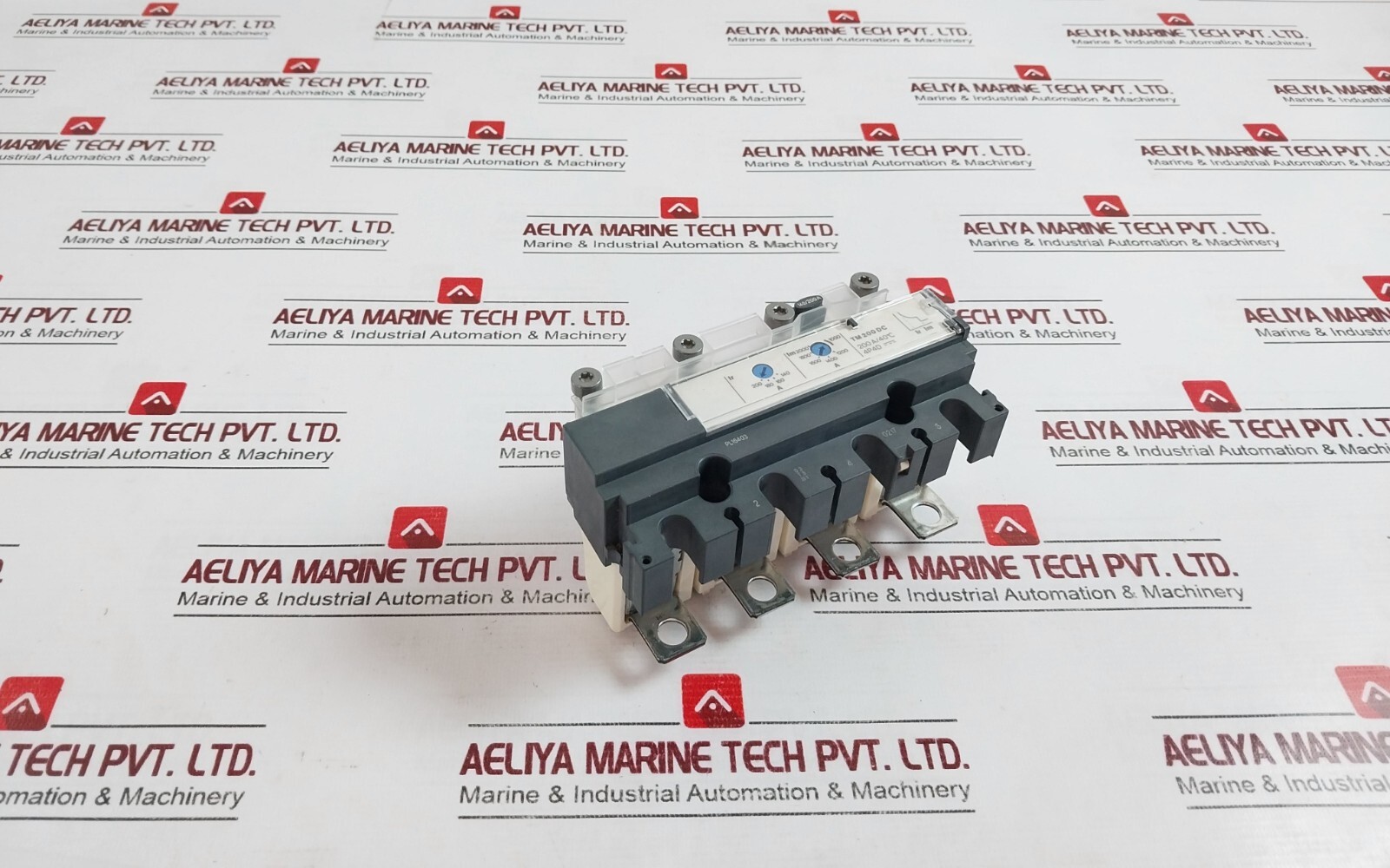 Schneider Electric TM200DC Compact Trip Unit 1000-2000A 4P4D S1A50217 140-200A