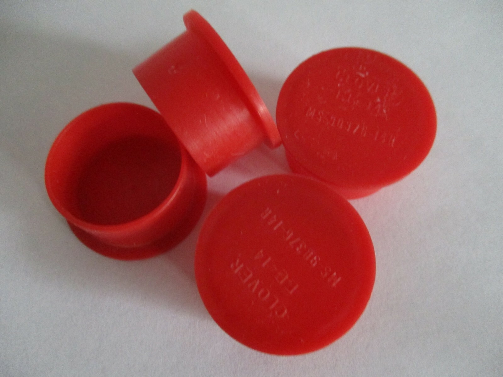 MS90376-14R Protective Moisture & Dust Cap Plug EE14 EC14 NAS831-14 – Lot of 14